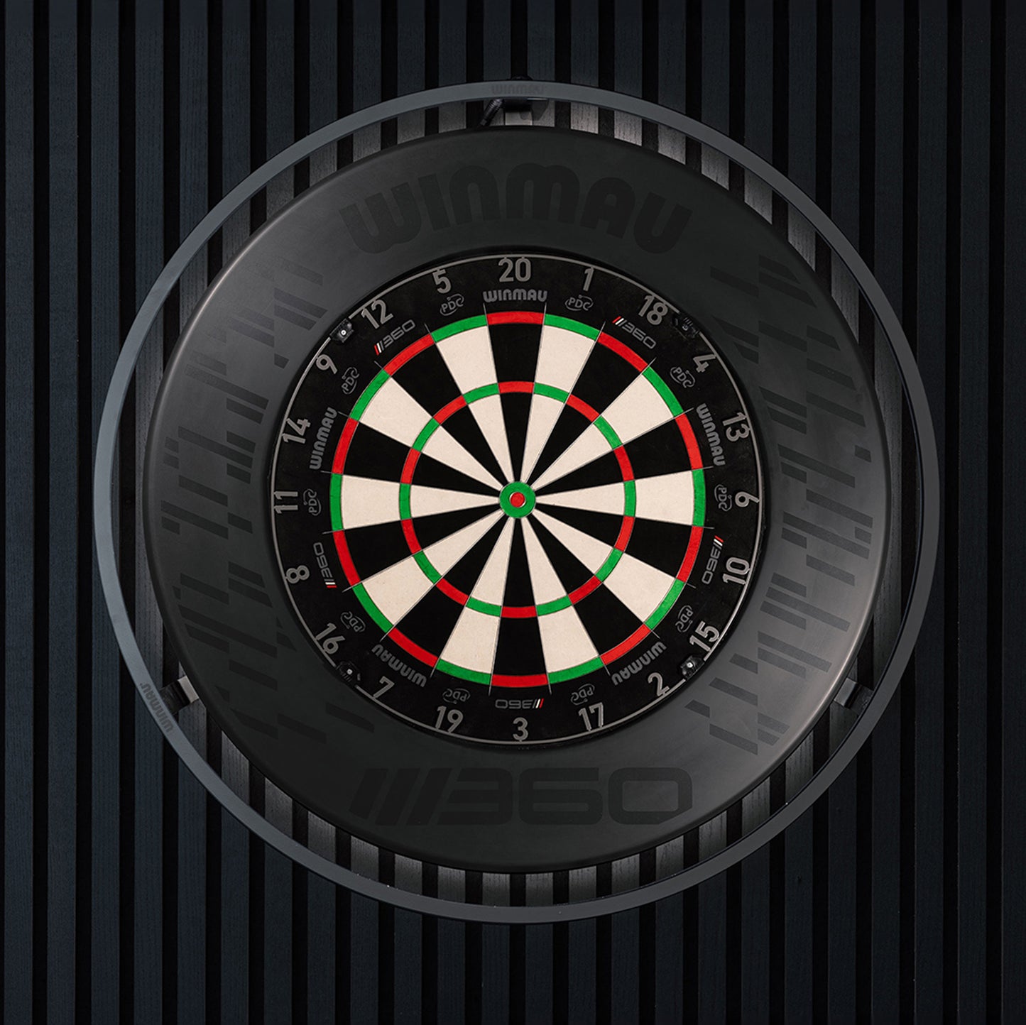 Blade 360 Dartboard | Winmau